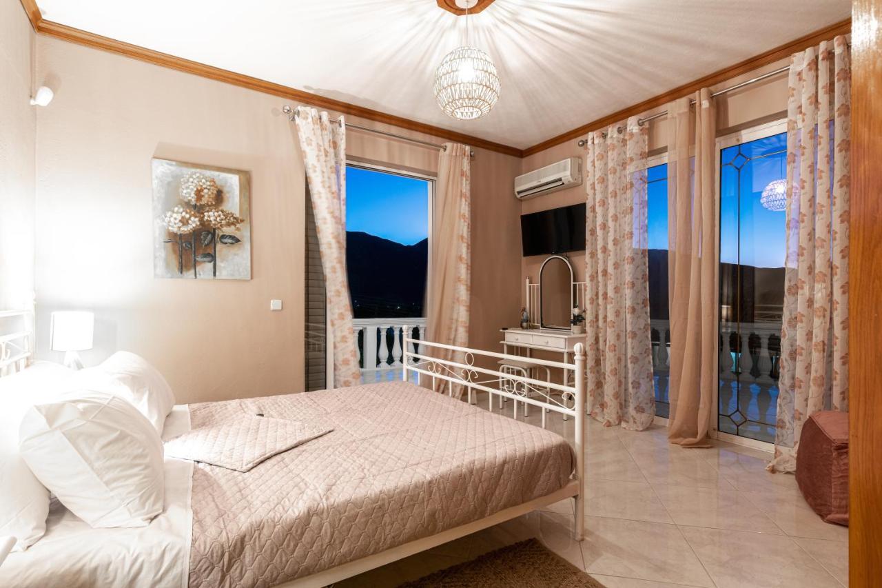Kato Yerakarion Galadriel Villa With Private Pool & Jacuzzi מראה חיצוני תמונה