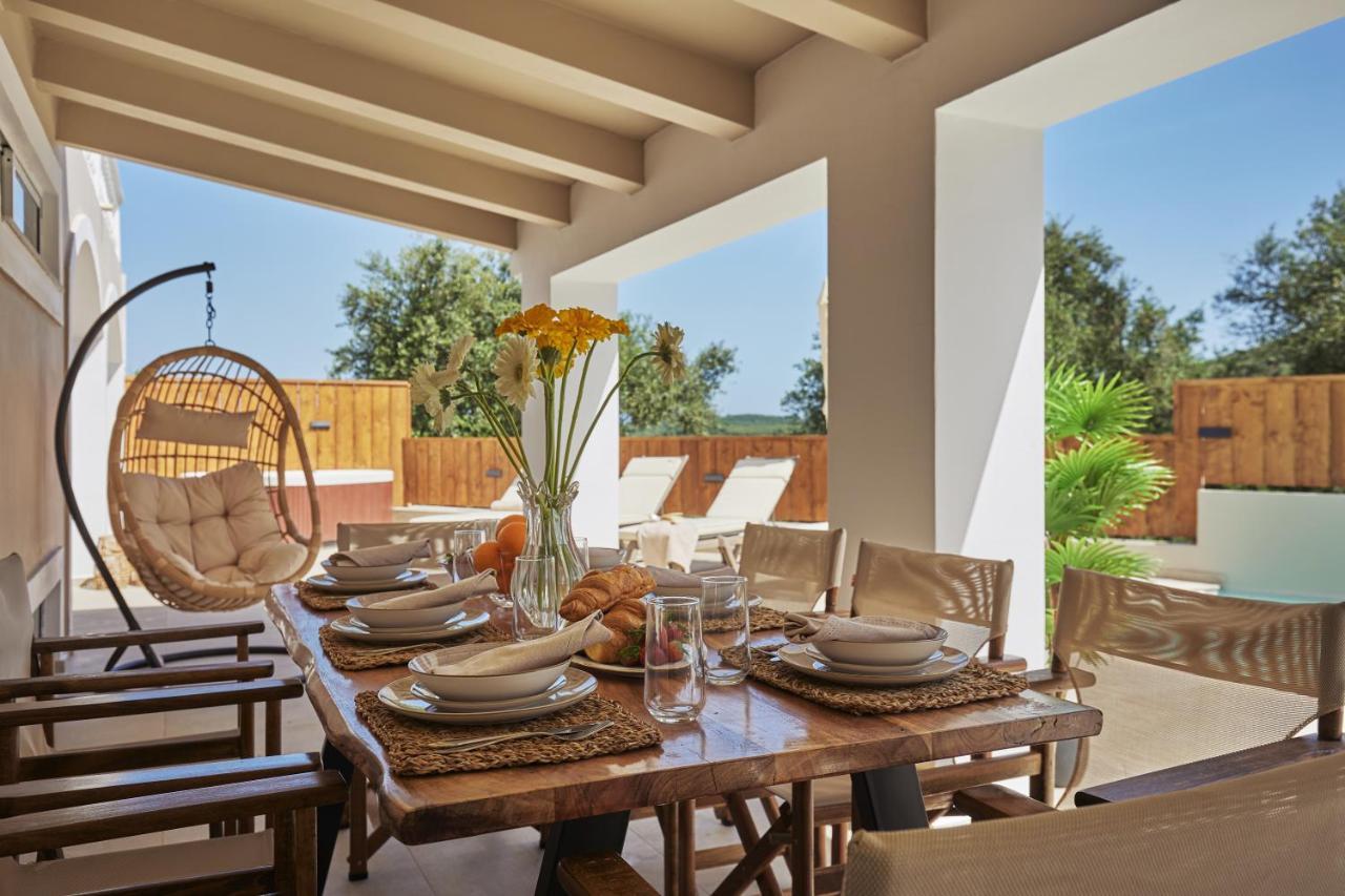 Kato Yerakarion Galadriel Villa With Private Pool & Jacuzzi מראה חיצוני תמונה